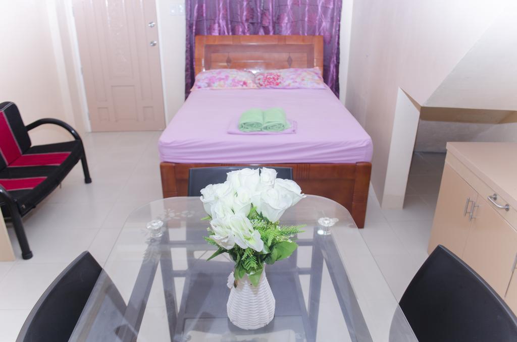Julz Tropical Apartments Olongapo Exterior foto
